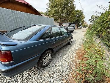 вольсваген б 4: Mazda 626: 1990 г., 2.2 л, Кол менен иштөөчү, Бензин, Лифтбек — 3