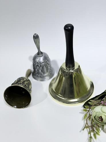 deco mesh: Коллекция настольных колокольчиков (набор из 3 шт.) - Большой — 1