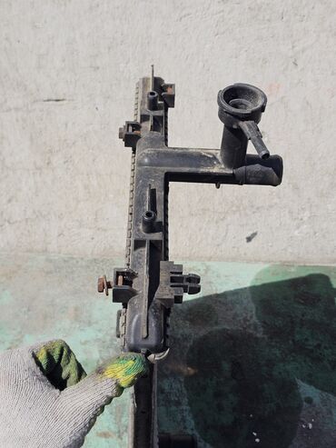 Радиаторы: Радиатор охлаждения двигателя Toyota Aygo 1.0 / Peugeot 107 / Citroen — 8