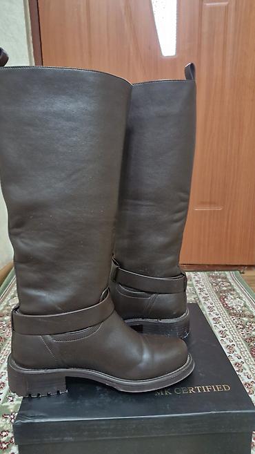 Женская обувь: Продаю сапоги зимние,кожаные,размер 37,высота голенища до колен,носили — 8