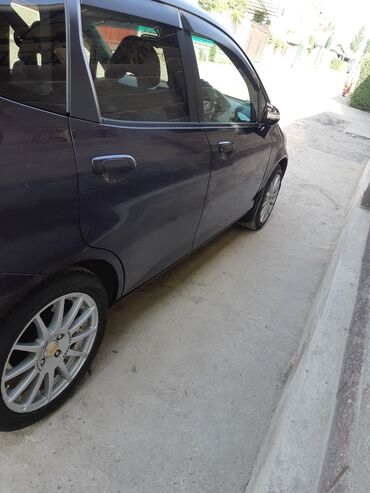 моторы в бишкеке: Honda Fit: 2007 г., 1.5 л, Вариатор, Бензин
