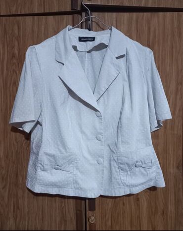 пиджаки мужские: Костюм 52-54 размер (юбка на подкладе, пояс на резинка длина около