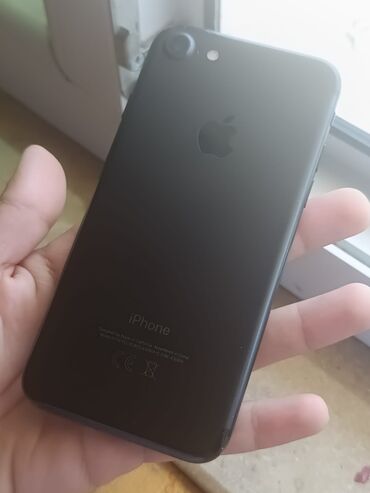 Apple iPhone: IPhone 7, 32 GB, Qara, Barmaq izi