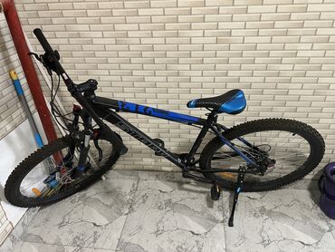 Şəhər velosipedləri: Yeni Şəhər velosipedi Stark, 28", sürətlərin sayı: 8, Ödənişli çatdırılma