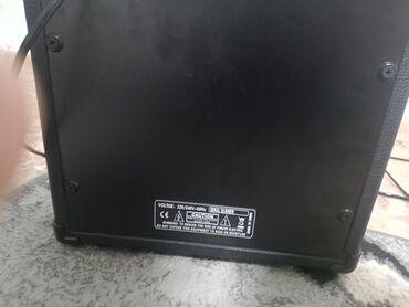 подставка для микрофона: Комбик Dean Markley k-20 с входом aux. Состояние почти новое только