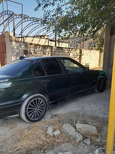 BMW: BMW 3 Series E36 sedan - Mühərrik: benzin, 6 silindir (şəhərdaxili — 8