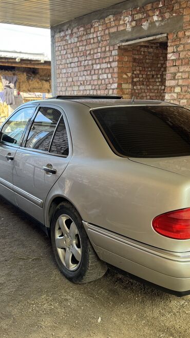 Mercedes-Benz: Mercedes-Benz E-Class: 1996 г., 2.3 л, Автомат, Бензин, Седан — 6