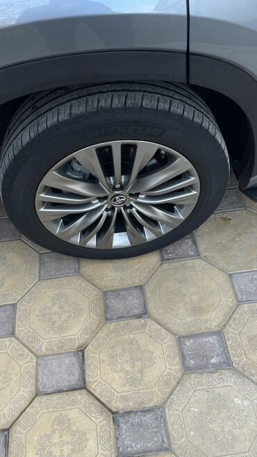 Toyota: Toyota Highlander: 2020 г., 2.5 л, Гибрид, Кроссовер — 7