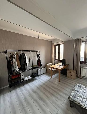 osh flat: 5 мкр, сдаётся 2‑комнатная квартира, этаж 6 из 12. Евроремонт — 4