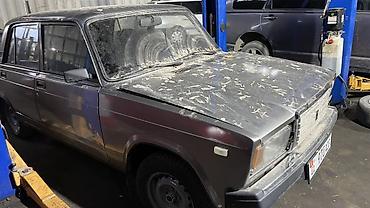 ВАЗ (ЛАДА) 2107: 2010 г., 1.6 л, Механика, Седан