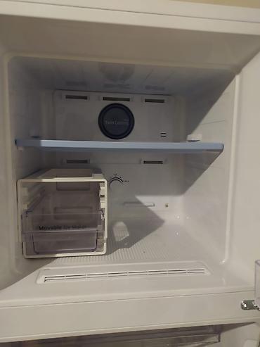 ariston 50: Samsung soyuducu, iki qapılı (üst hissə - dondurucu, alt hissə - — 6