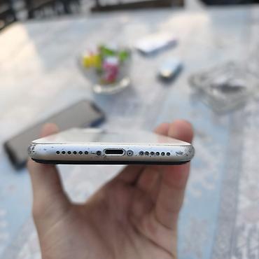 Apple iPhone: IPhone 11, 128 GB, Ağ, Face ID — 11