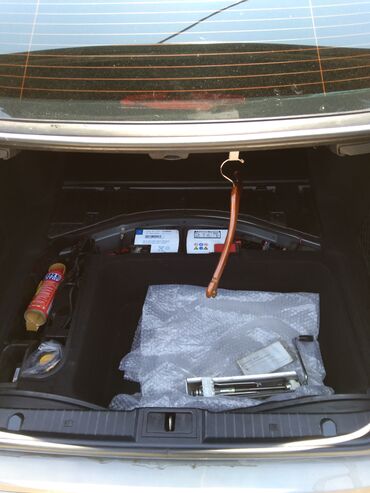 Mercedes-Benz: Mercedes-Benz E 220: 2.2 l | 2008 il Sedan — 24