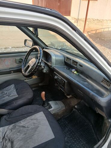 Daewoo: Daewoo Tico: 1996 г., 0.8 л, Механика, Бензин, Хэтчбэк — 12