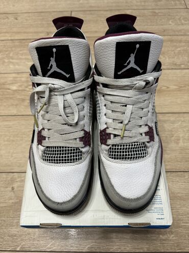 Кроссовки и спортивная обувь: Кроссовки Nike Air Jordan 4 Paris Saint Germain 44-45 размера в
