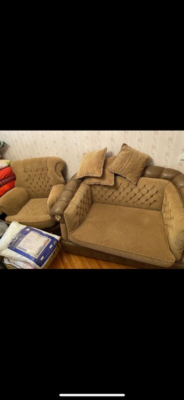 sofa: Диван, Б/у, Нераскладной, Без подьемного механизма
