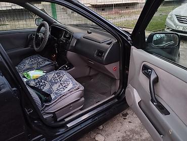 Nissan: Nissan Primera: 2000 г., 1.6 л, Механика, Бензин, Седан — 12