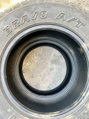 максис: Шины 265 / 65 / R 17, Всесезонная, Б/у, Пара, Внедорожные (АТ/МТ), Maxxis — 4