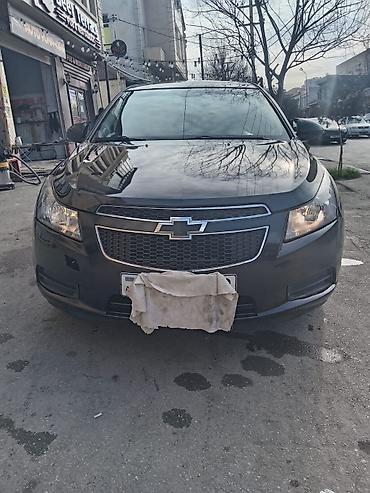 Chevrolet: Chevrolet Cruze: 1.4 l | 2011 il 341790 km Sedan — 2