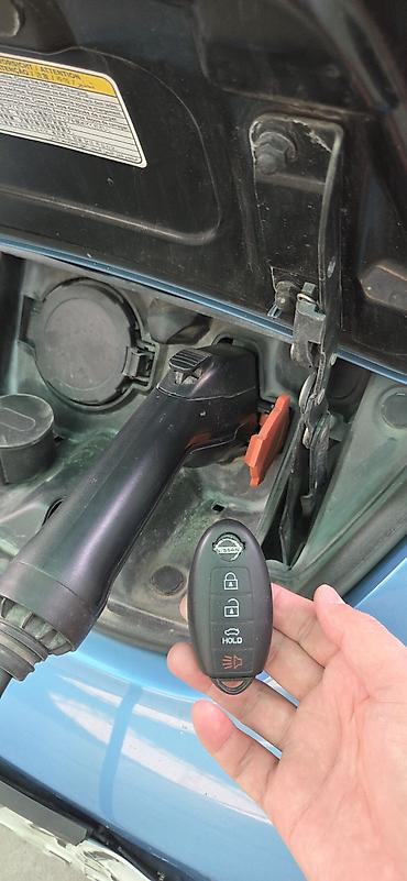 mini ev: Nissan Leaf: 2013 г., Электромобиль — 7