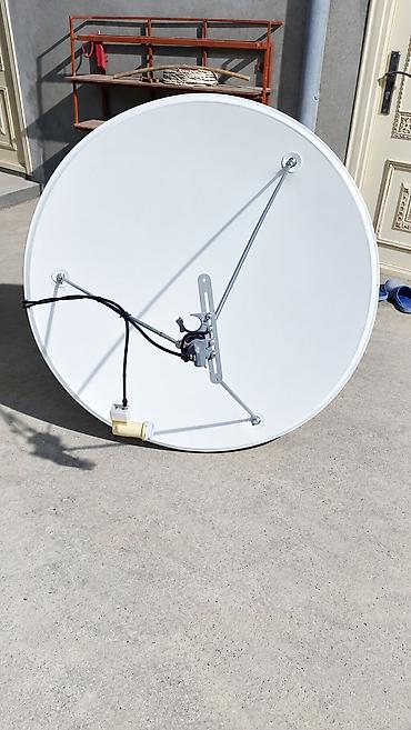 pulsuz iptv linkleri 2025: 📡 Peyk antenası + Krosnu aparatı satılır! ✅ 90-lıq böyük antena ✅ LNB — 1