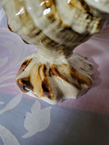 Ostalo posuđe: Pepeljara skoljka,rucni rad kineski porcelan 70,80te. Pepeljara — 6