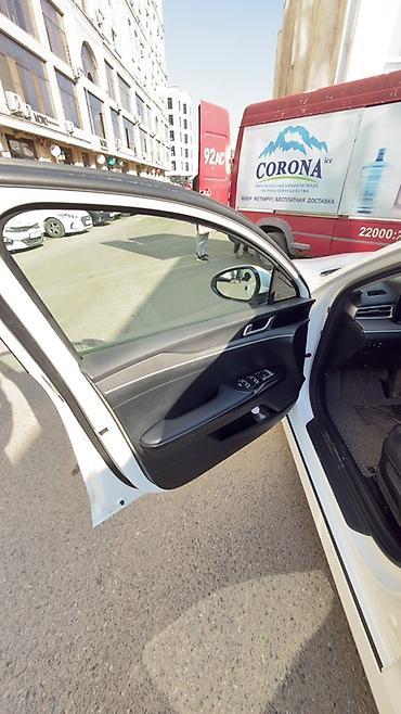 Kia: Kia K5: 2022 г., 2 л, Вариатор, Гибрид, Седан — 6
