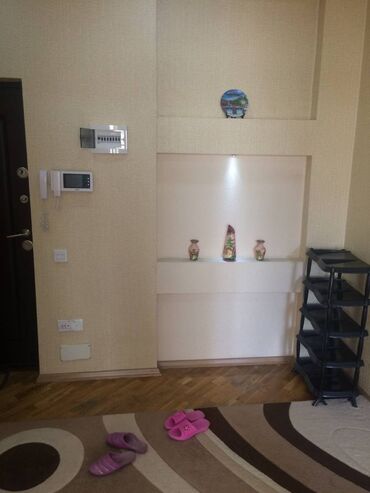 Uzunmüddətli kirayə mənzillər: Yasamal rayonu Nizami metrosu yaxınlığında 15 mərtəbənin 7 ci — 9