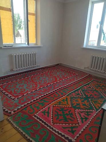 Продажа коттеджей и домов: Срочно продаю двухэтажный дом, участок 5 сотых,6 комнат 2 санузел — 14