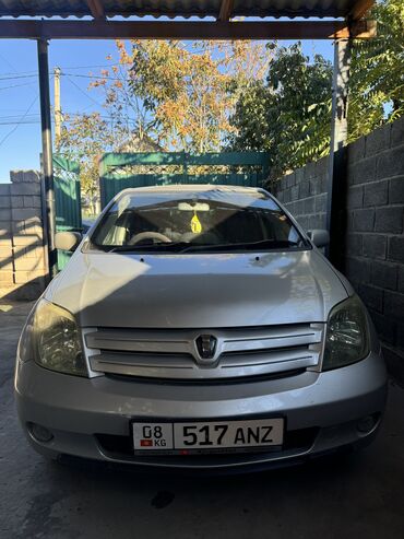 чехол на авто: Toyota ist: 2003 г., 1.5 л, Автомат, Бензин, Хэтчбэк