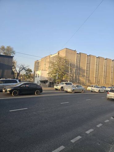 сдаю в аренду гараж: 20 кв. м, Бетон | Күзөт
