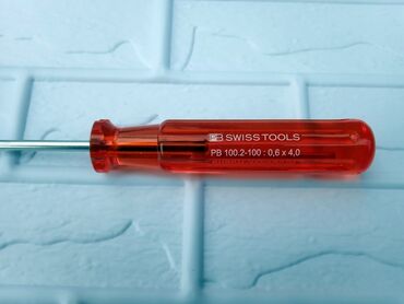 Šrafcigeri i električni odvijači: Srafcigeri Swiss Tools novi. PB 100.4-0x6,5 cena 4evra PB — 12