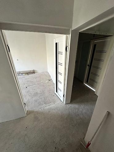 центральный мечит: 3 комнаты, 75 м², 105 серия, 4 этаж, Косметический ремонт — 2