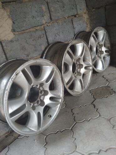 автомобиль fit: Легкий грузовик