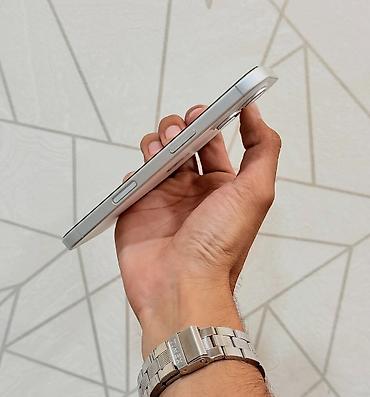 IPhone 16, 128 ГБ, Белый, Гарантия, Беспроводная зарядка, Face ID — 5