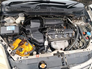 Honda: Honda Stream: 2002 г., 1.7 л, Автомат, Бензин, Минивэн — 12