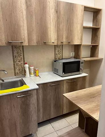 Недвижимость: Сдаю The entire office: 70 м², В жилом комплексе, С ремонтом, С отдельным входом — 3