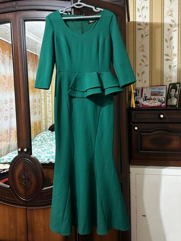 вечерние платья бишкек дордой: Вечернее платье, Длинная модель, Атлас, С рукавами, Стразы