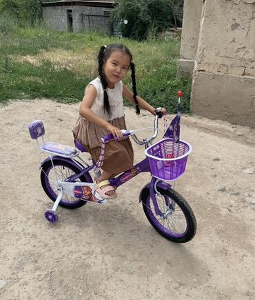 детские коляски бишкек дордой цены: Срочно продаю!!!Детские велосипеды. Отдам два велосипеда за 5000