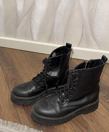 dr martens: Dr Martens qadın bot — 1