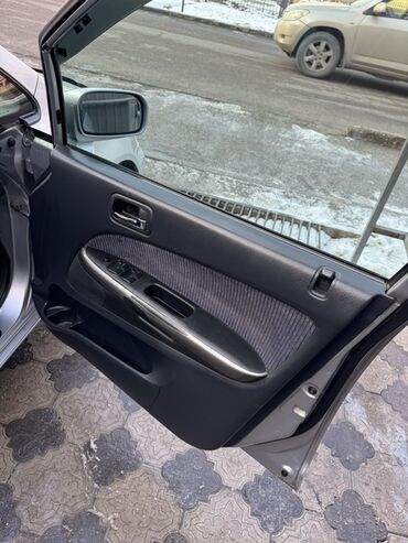 Honda: Honda Stream: 2001 г., 1.7 л, Автомат, Бензин, Минивэн — 7