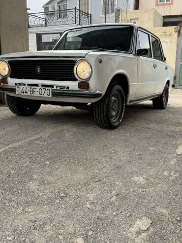 VAZ (LADA): Vaz 2101 sedan Masının hecbir xerci yoxdu mator most karopqa — 2