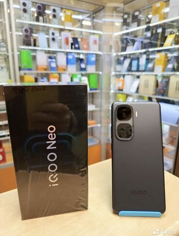 поко ф5 про цена: Vivo iQOO 10, Колдонулган, 512 ГБ, түсү - Кара, 2 SIM, eSIM
