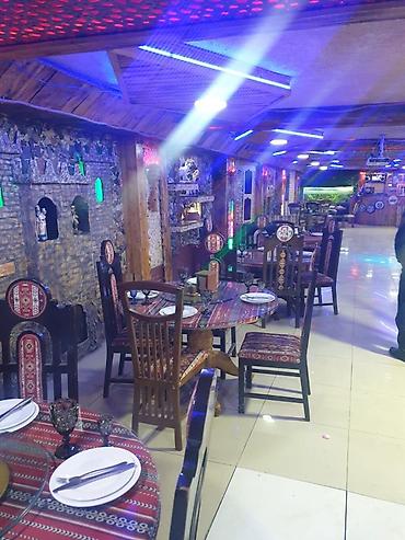 novxani restoranlar: Pub kafe restaran 3/1butun avadanliqlarnan tercih olunub.Vasiteci — 1