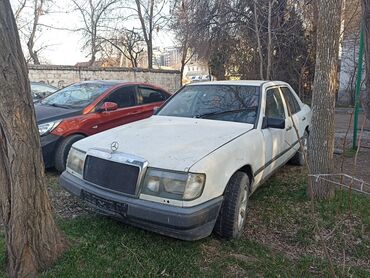 компрессионные гольфы: Mercedes-Benz W124: 1988 г., 2 л, Автомат, Бензин, Седан
