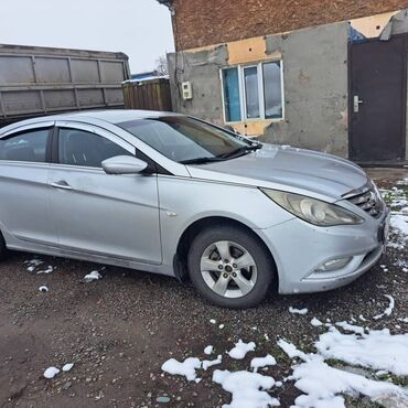 Hyundai: Hyundai Sonata: 2011 г., 0.2 л, Автомат, Газ, Седан