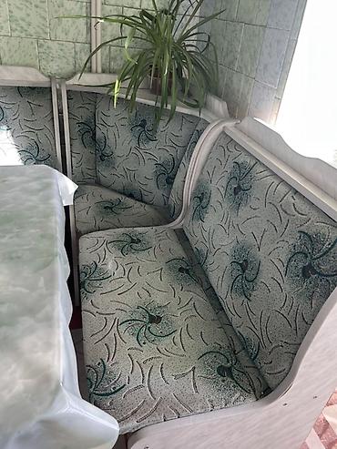 продаю кухонные гарнитуры бу: Кухонный уголок с обеденным столом Б/У Состояние среднее - — 4