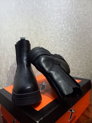 Botinka və botilyonlar: Ölçü: 40, rəng - Qara, İşlənmiş — 2