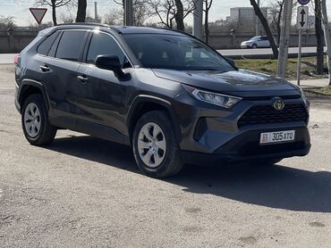 Toyota: Toyota RAV4: 2019 г., 2.5 л, Автомат, Бензин, Кроссовер