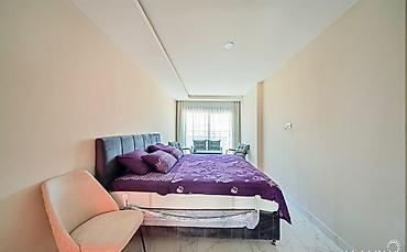 Продажа квартир: 2 комнаты, 135 м² — 4